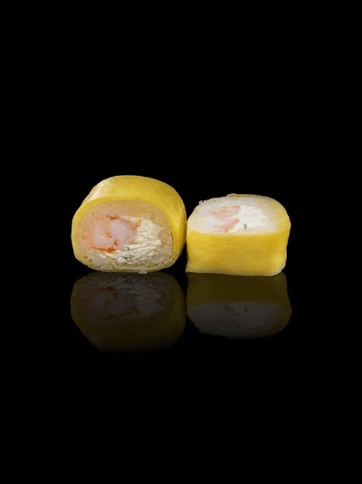 Langostino: langostino queso boom arroz envuelto en tamago