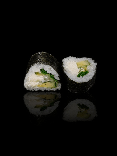 Veggie San: verdeo, pepino, nueces y queso Boom