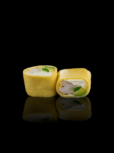 Crazy Feel: langostino, queso y palta envuelto en tamago